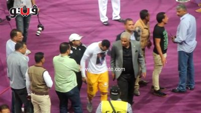 رد فعل «جنش» بعد اشتباك مدرب سموحة مع مرتضى منصور (فيديو)