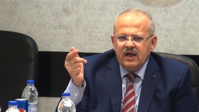 رئيس جامعة القاهرة يبحث اليوم آليات تطوير قصر العيني وأبو الريش