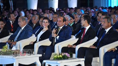 السيسي يشهد اليوم المؤتمر الدوري الخامس للشباب بالقاهرة.. 3 جلسات رئيسية.. الرئيس يجيب عن أسئلة الشارع المصري.. زيادة أسعار تذاكر المترو والحرب على الإرهاب وأزمة سد النهضة تتصدر المشهد