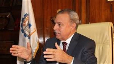 محافظ قنا يقود حملة مكبرة لإزالة التعديات على النيل بنجع حمادي