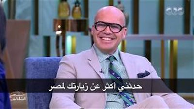 بطل فيلم تايتنك يكشف عن أمنية يحلم بتحقيقها في مصر (فيديو)