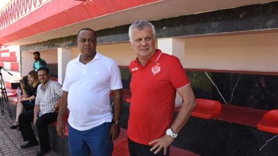 مدرب الوداد يتحدث عن صعوبة مواجهة صن داونز بدوري أبطال أفريقيا