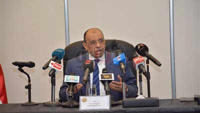 تكليفات وزير التنمية المحلية للمحافظين الجدد.. متابعة المشروعات القومية.. تنمية المناطق الأكثر احتياجا.. الاهتمام بمنظومة النظافة وتطوير العشوائيات.. والتواصل مع المواطنين وحل مشاكلهم 