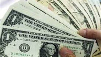 الدولار قرب أعلى سعر في 5 أشهر بفعل ارتفاع عوائد السندات