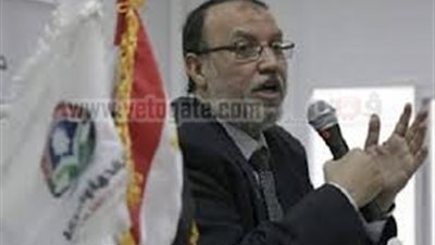 وصول العريان لدار القضاء العالي للتحقيق في سب 