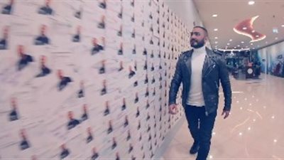 تامر حسني يوجه رسالة لجمهوره بعد حصد لقب 