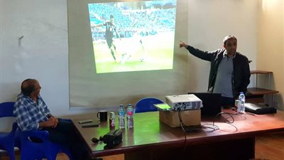 تفاصيل المحاضرات التثقيفية لقوانين التحكيم لناشئي الأهلي في اليوم الأول