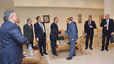 محافظ الإسكندرية يشارك في ورشة العمل للمحافظين الجدد