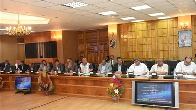 5 آلاف جنيه غرامة مخالفة قرار ترشيد المياه بالشرقية (صور)