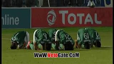 إسلام عيسى يتقدم بالهدف الأول للمصرى أمام الهلال السوداني (فيديو)