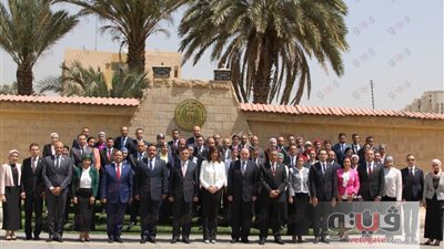 وزيرة الهجرة تلتقي الضباط المرشحين للبعثات الدبلوماسية