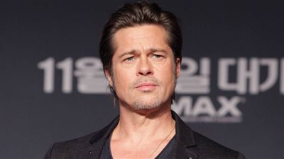 براد بيت وحيدًا في «عيد الأب» بعد سفر أطفاله