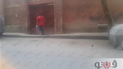 بالصور.. طالب يدخل اللجنة بعد نصف ساعة من الامتحان بباب الشعرية