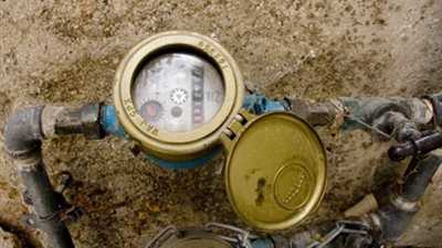 تحرير محاضر للمتسببين في انقطاع المياه خلال رمضان بالوادي الجديد