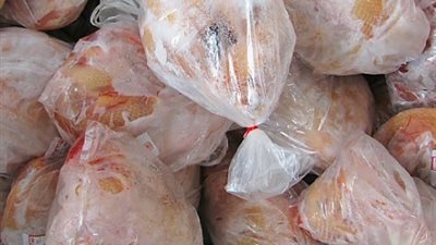 التموين تنفي زيادة أسعار الدواجن المجمدة بالمجمعات والمنافذ