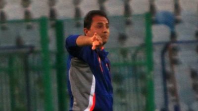 أيوب يعقد جلسة مع لاعبي الأهلي قبل مران الغد