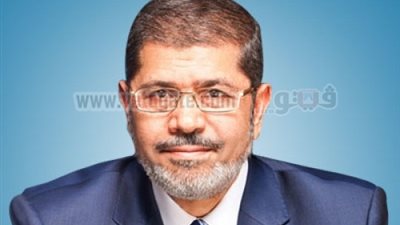 مرسي يلتقي حكماء العالم