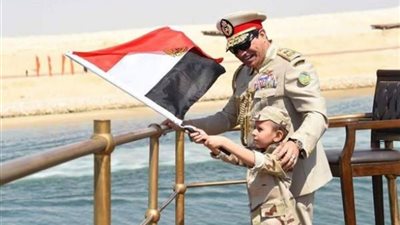 مدير «57357» يكشف تفاصيل لقاء الطفل عمر بالسيسي على يخت «المحروسة»