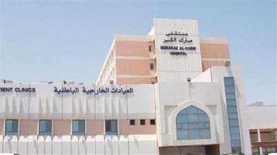 شابان يعتديان على مصري بساطور ويقطعان شرايينه في الكويت