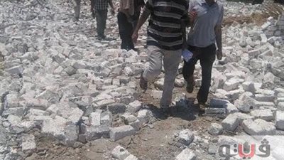 بالصور.. إزالة 20 حالة تعد على أراضي زراعية في بنها