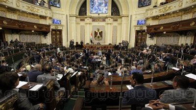 البرلمان يمهل الحكومة 15 يوما لتقديم تشريع بنقل تبعية الشهر العقاري لـ
