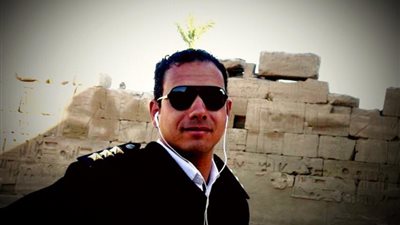 ضبط عاطل ينقب عن الآثار بمحيط معبد إسنا