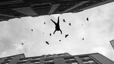 نشطاء يتفاعلون مع هاشتاج #الانتحار_منتشر_بسبب ويكشفون أهم الأسباب (صور)