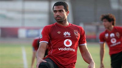 فحص طبي لأحمد فتحي قبل مران الأهلي