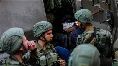 إسرائيل تعتقل 374 فلسطينيا خلال نوفمبر
