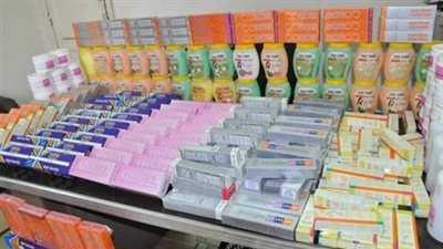 ضبط 1000 عبوة تجميل وكريمات منتهية الصلاحية في الغردقة