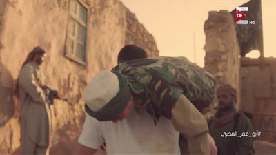 لحظة مقتل أمير داعش على يد أحمد عز بالحلقة الأولى من «أبو عمر المصري»
