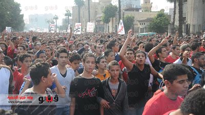 ألتراس أهلاوى ينهى وقفته أمام دار القضاء