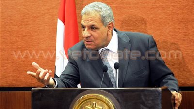 محلب: انفراجة في أزمة الكهرباء بداية من الأحد