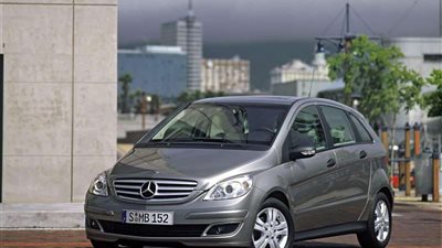 تعرف على جمارك سيارات مرسيدس