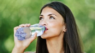 5 مشاكل صحية نتيجة قلة شرب المياه