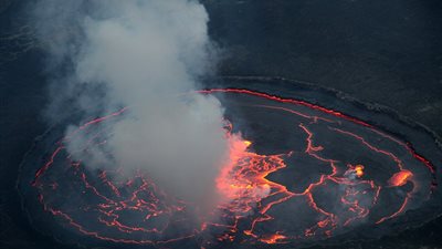 بالفيديو والصور.. أكبر بحيرة 