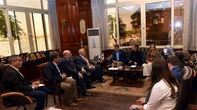 محافظ الأقصر يستقبل مساعد رئيس الوكالة الأمريكية للتنمية الدولية USAID