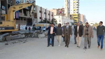 لجنة لبحث تعويضات المضارين من توسعة شارع عبد المنعم بالوادي الجديد