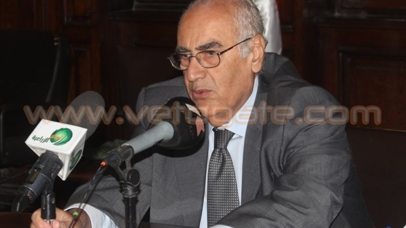 وزير الزراعة عادل