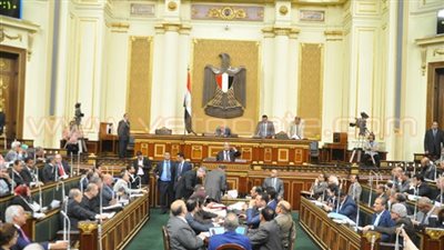 «طاقة البرلمان» تناقش تهالك خطوط الصرف بالغردقة عقب العيد