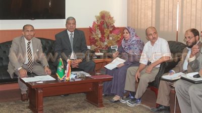 بالفيديو.. استئناف العمل في إنشاء مجزر الدواجن الآلي بالفيوم