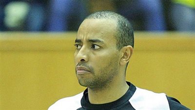 نجم «طائرة الأهلي» يقضي إجازة العيد بالعين السخنة