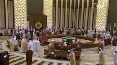 بالفيديو.. حالة استنفار في قطر وإلغاء إجازة العيد