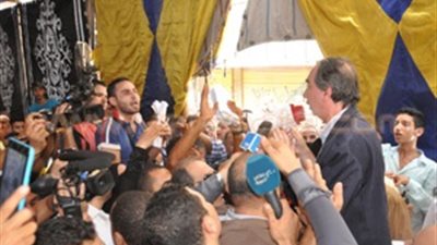 محافظ الجيزة يستمع لشكاوى متضرري عقارات إمبابة