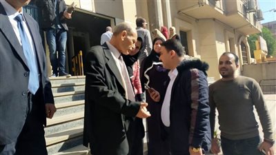 جنايات الزقازيق تقضي بالمؤبد على سيدة و5 سنوات لـ 3 أشخاص في قتل سائق توك توك