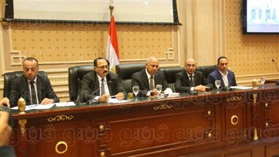 كامل الوزير يفتح النار على النقابات العمالية: 