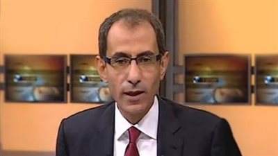 يسري فودة: ميجان «متلاعبة» حرمت والدها من حضور زفافها