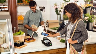 أندرويد باي يدعم 60 بنكا إضافيا في أمريكا