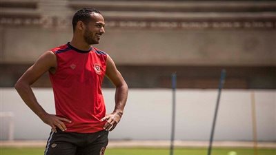 غياب وليد سليمان وميدو جابر عن مران الأهلي الجماعي