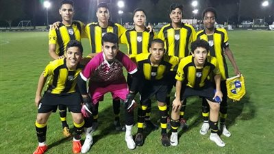 المقاولون 2004 يتأهل للدور قبل النهائي في دورة الإمارات الودية